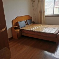 好房出租 文体馆对面 新园小区一期三室两厅 5楼 家具齐全